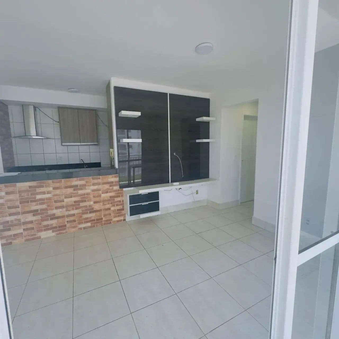 Imóvel para aluguel possui 65 metros quadrados com 2 quartos em Jardim Atlântico - Goiânia - GO